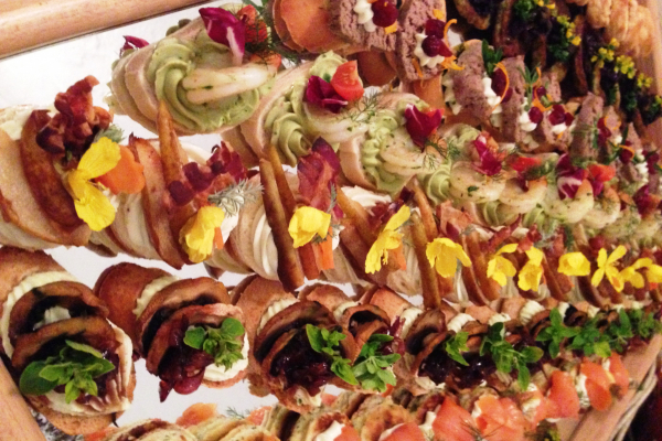 Canapes 3